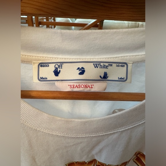 NWT - Off-White gold L fits like XL - Picture 3 of 6